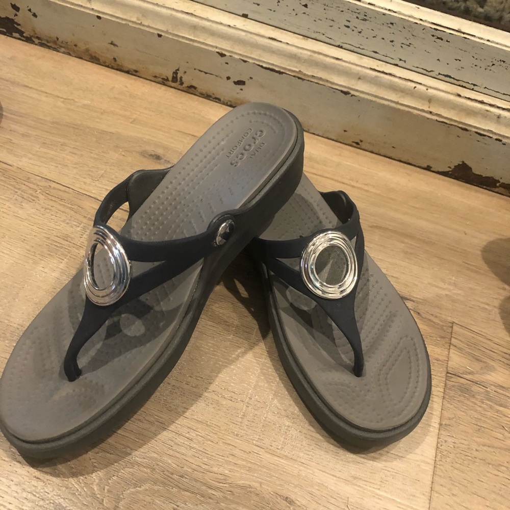 Ladies cute crocs